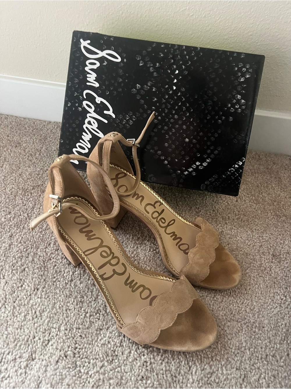 Sam Edelman Tan Suede Scalloped Block Heel Ankle Strap Sandals - Picture 8 of 10